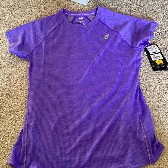 New Balance Womens Running T-shirt - Small with Tags attached - Picture 1 of 5